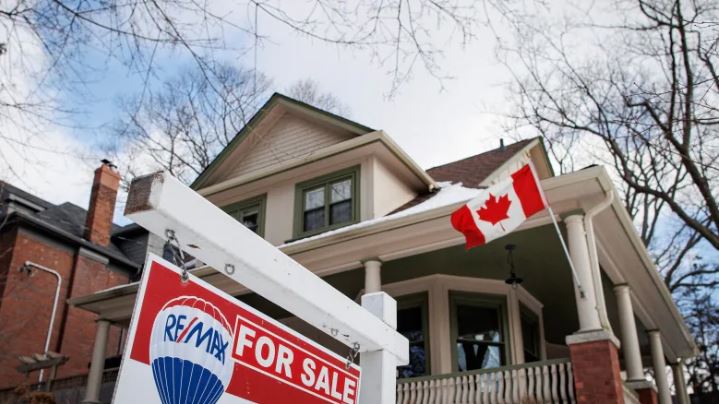 Luật mới cho phép người nước ngoài mua nhà ở Canada 