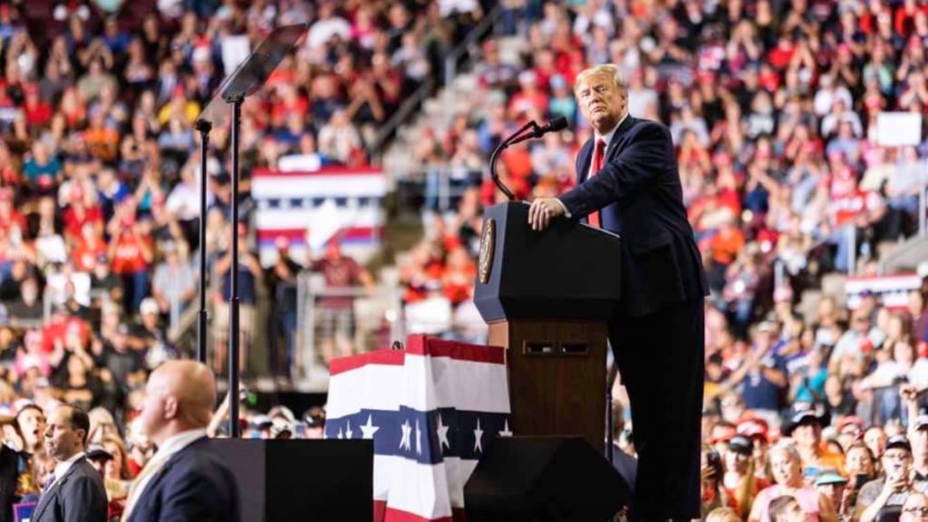 Chính Sách Di Trú Của Tổng Thống Mỹ Không Ảnh Hưởng Đến Các Dòng Định Cư Hợp Pháp Hiện Hành