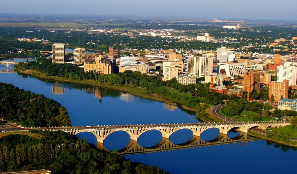 Tỉnh Bang Saskatchewan Canada Tuyển Dụng Người Lao Động Nhập Cư Diện Chăm Sóc Sức Khoẻ